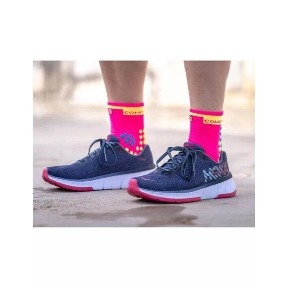 Compressport Pro Racing Socks v3.0 Pink And Yellow Size US 6.5 - 8 New - Picture 2 of 2